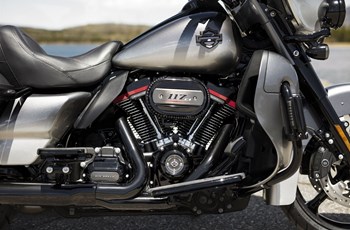 Harley-Davidson CVO Limited FLHTKSE 2019 - Bild 4
