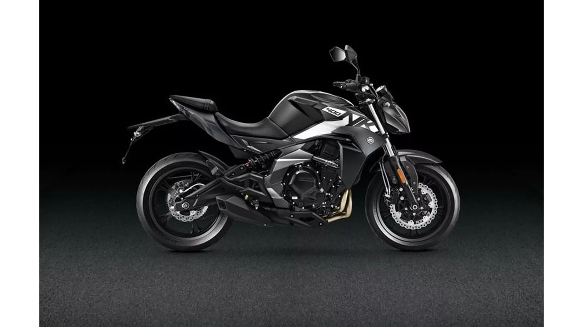 CFMOTO 400NK - Image 2 CFMOTO 400NK - Image 2