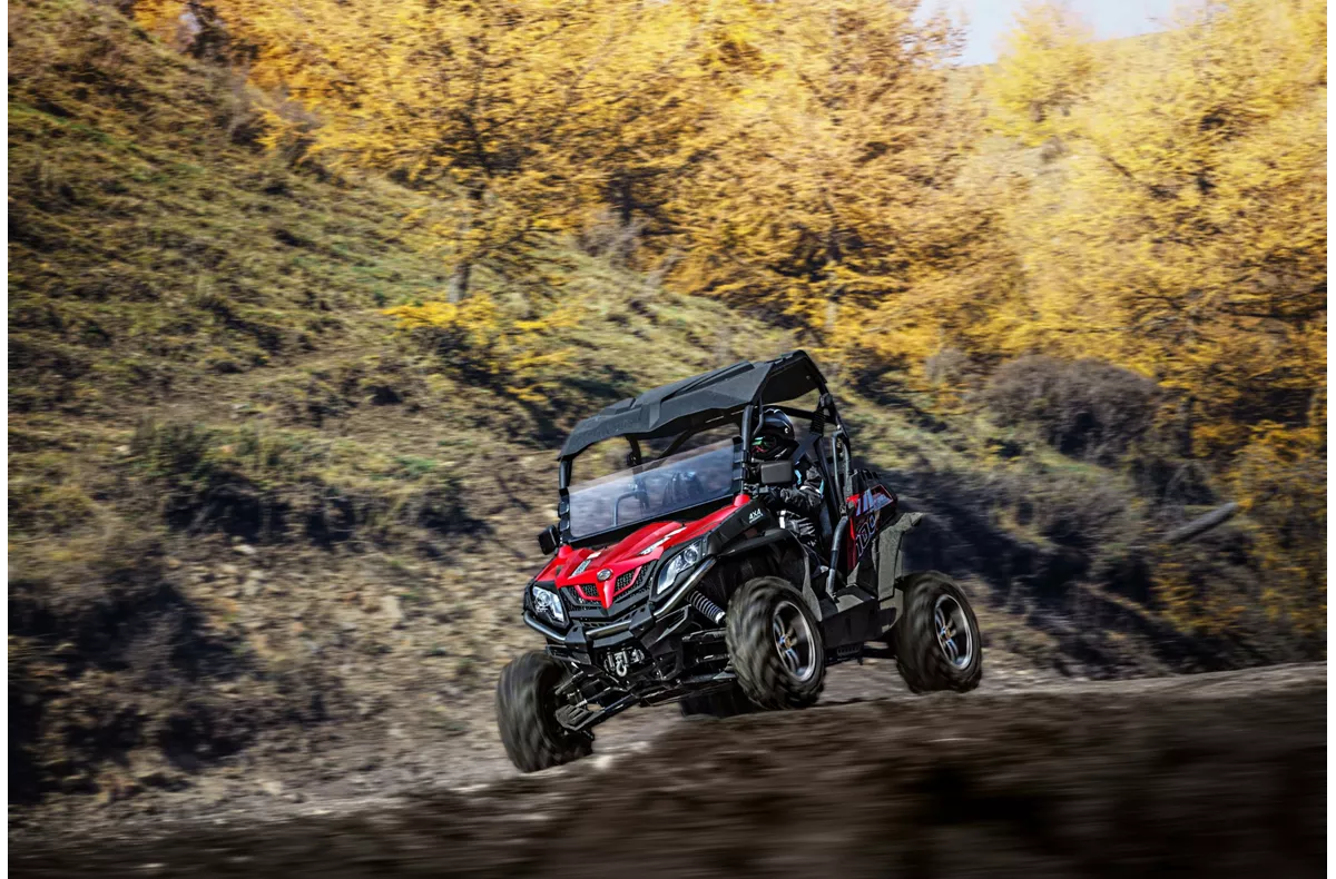 CFMOTO ZForce 1000 EX V2 EFI 4x4 CFMOTO ZForce 1000 EX V2 EFI 4x4