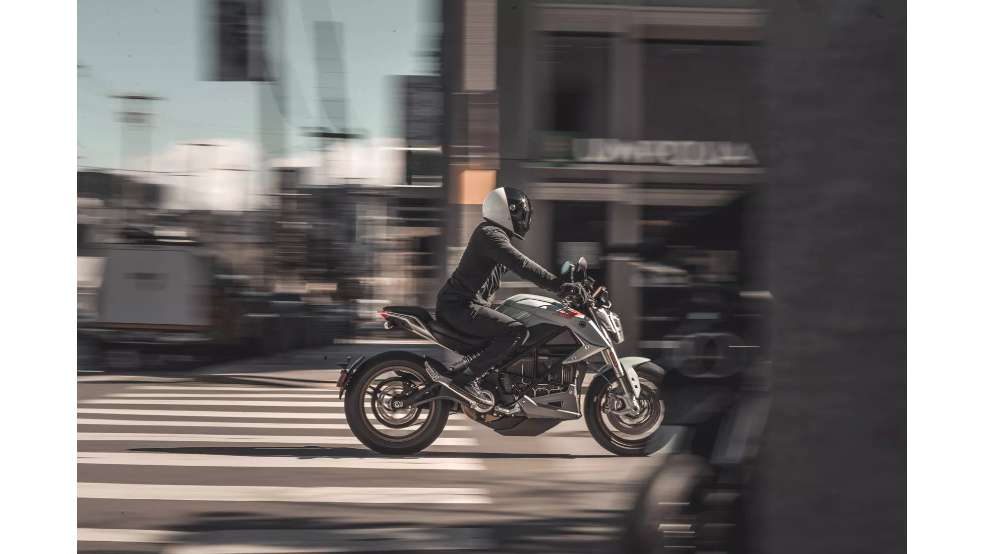 Zero SR/F - Image 7 Zero SR/F - Image 7