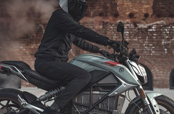 Zero SR/F 2019 - Bild 18 Zero SR/F 2019 - Bild 18