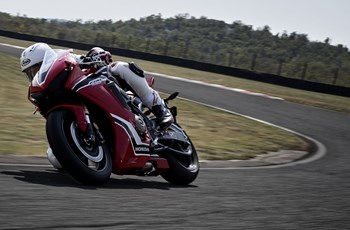 Honda CBR1000RR Fireblade 2019 - Bild 11 Honda CBR1000RR Fireblade 2019 - Bild 11
