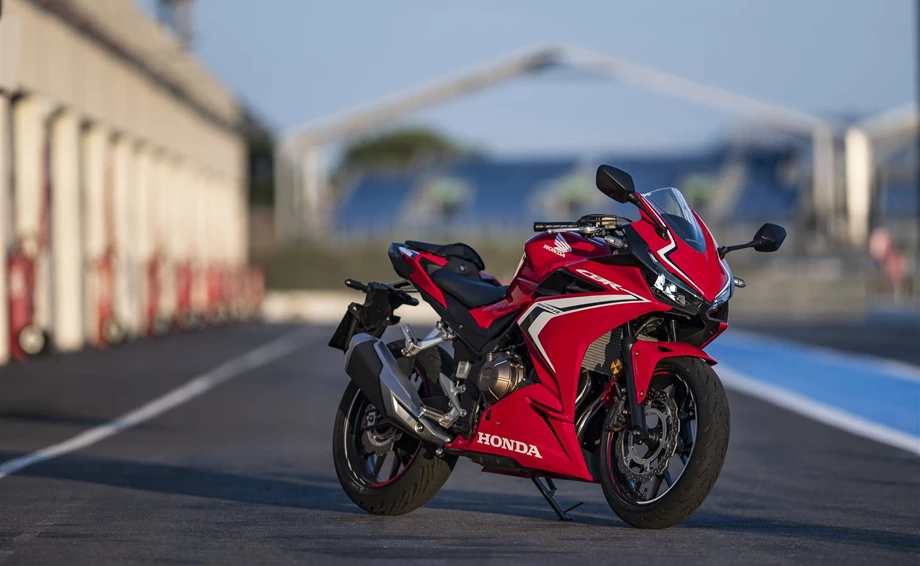 Honda CBR500R Bild 8: Honda CBR500R