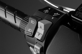 Honda Forza 300 2019 - Bild 25