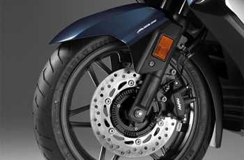 Honda Forza 300 2019 - Bild 29