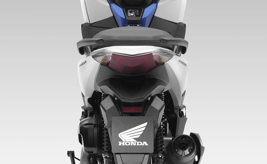 Honda Forza 125 Bild 6: Honda Forza 125