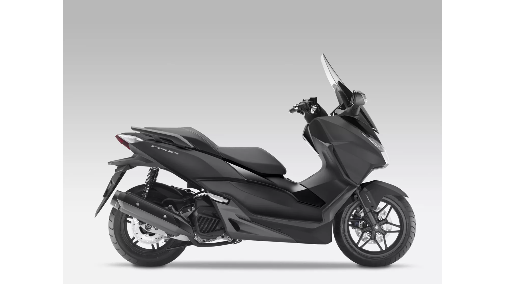 Honda Forza 125 - Image 10 Honda Forza 125 - Image 10