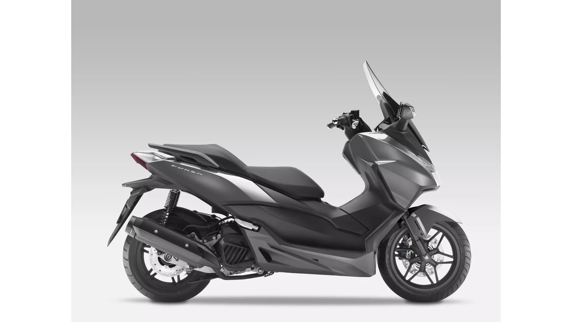 Honda Forza 125 - Image 14 Honda Forza 125 - Image 14