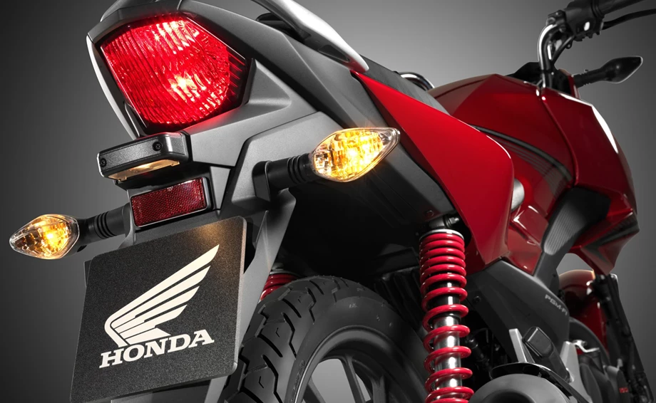 Honda CB125F Bild 13: Honda CB125F