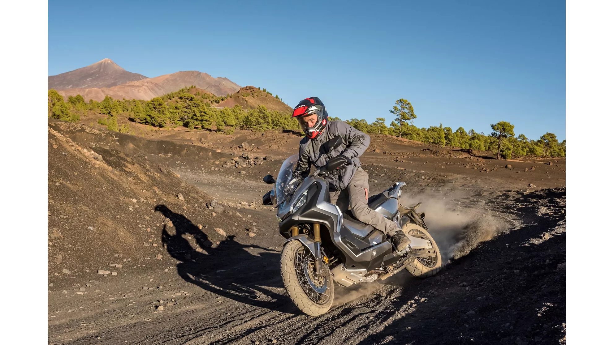 Honda X-ADV - Image 19 Honda X-ADV - Image 19