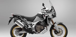 Yamaha Tracer 900 GT 2020 vs Honda CRF1000L Africa Twin Adventure Sports 2019