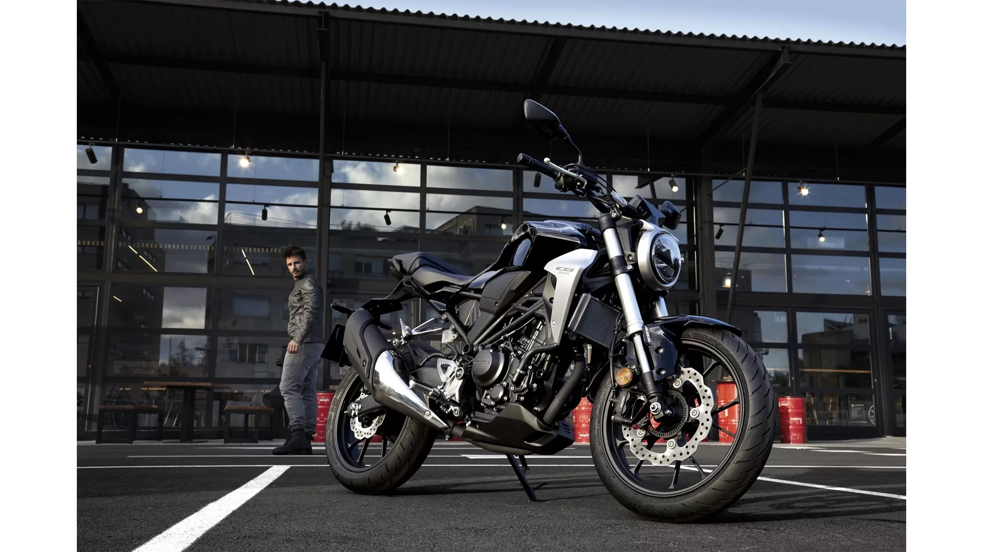 Honda CB300R - Image 2 Honda CB300R - Image 2