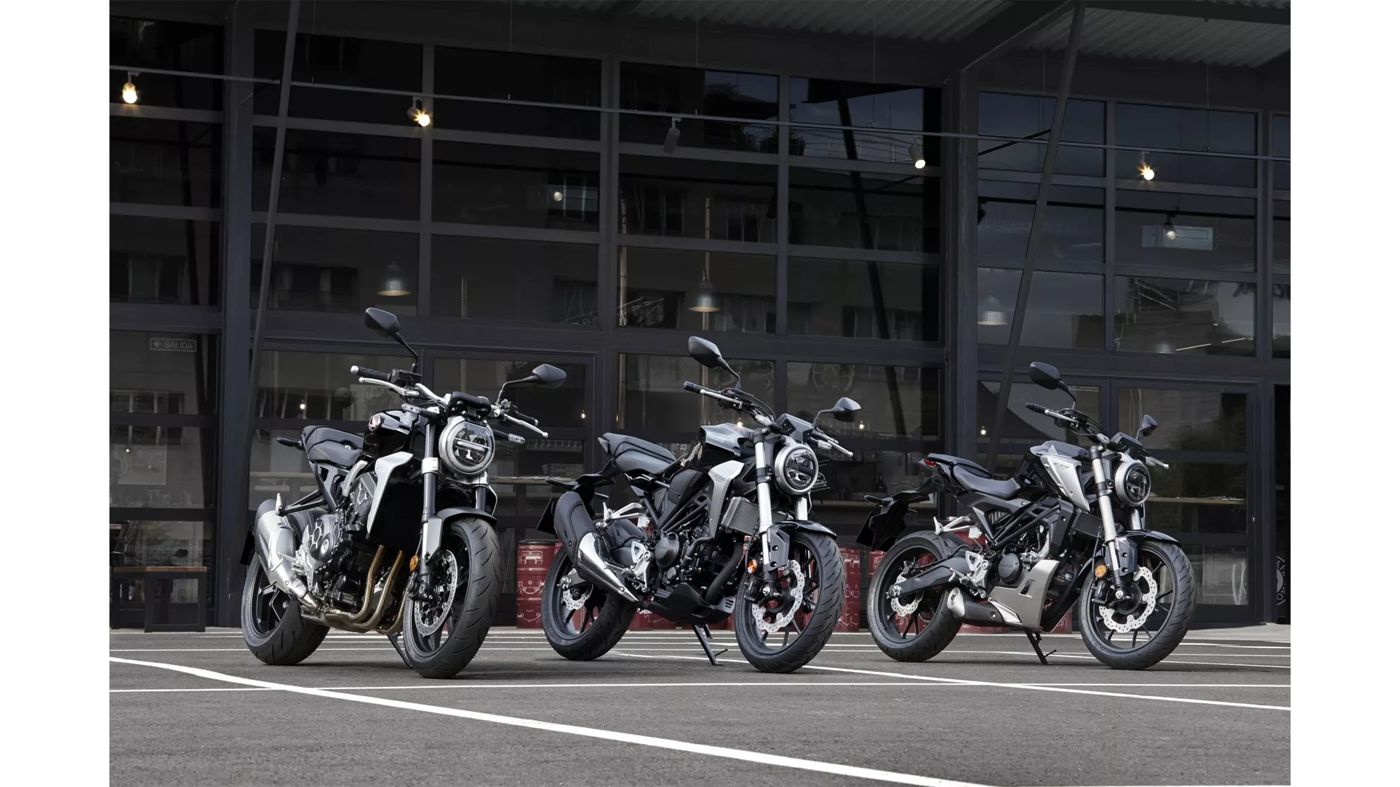 Honda CB300R - Image 3 Honda CB300R - Image 3