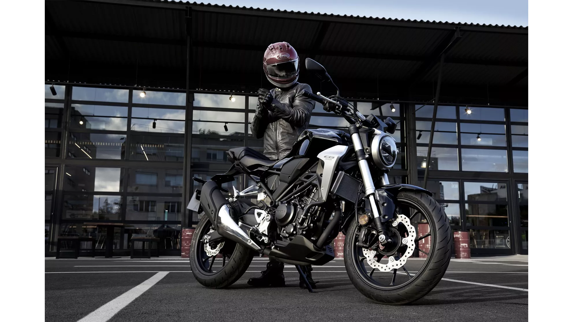 Honda CB300R - Image 8 Honda CB300R - Image 8