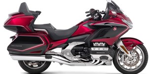 Honda GL 1800 Goldwing Tour 2018 vs Honda GL 1800 Goldwing Tour 2019