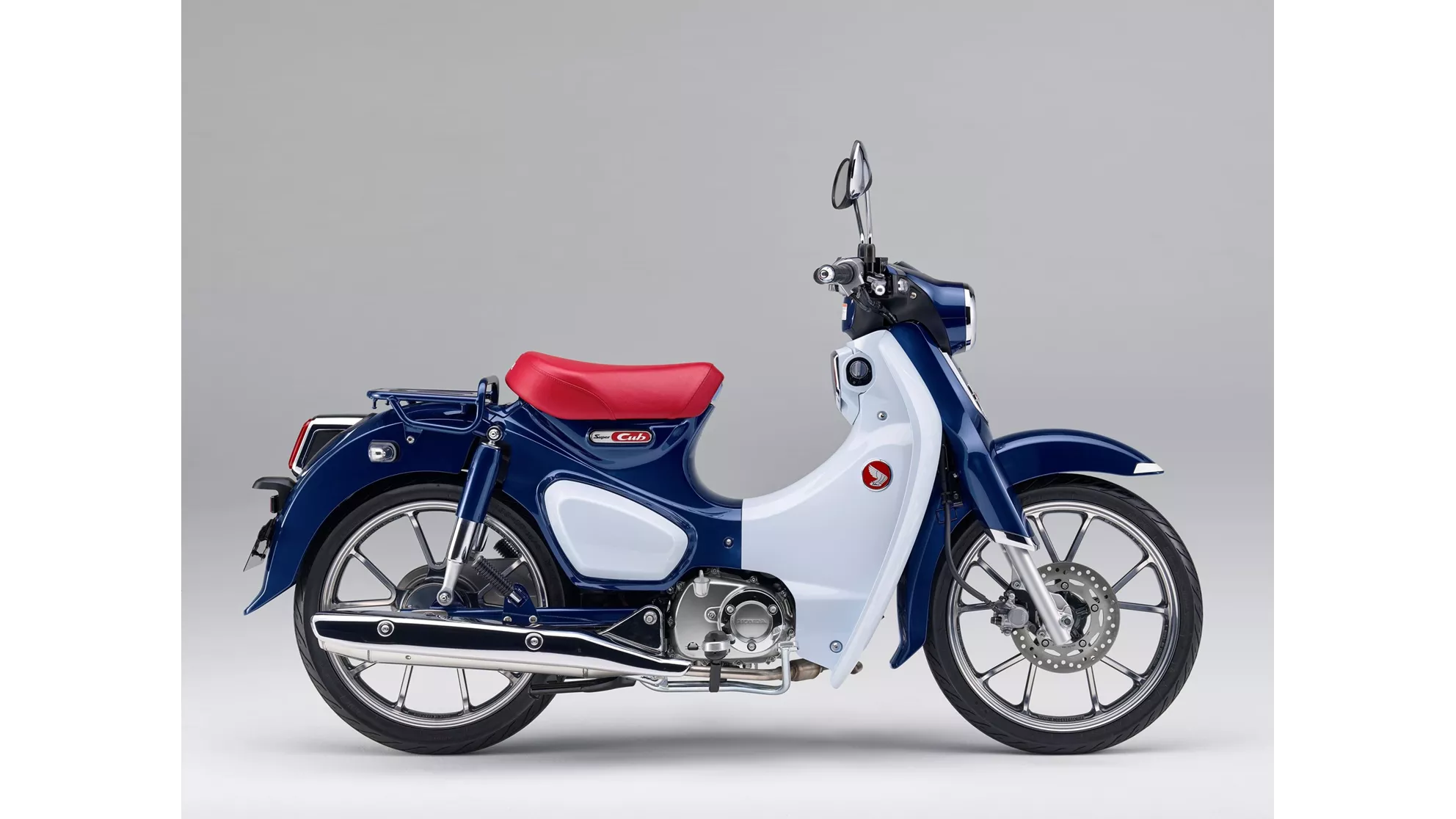 Honda Super Cub C 125 - Image 8 Honda Super Cub C 125 - Image 8