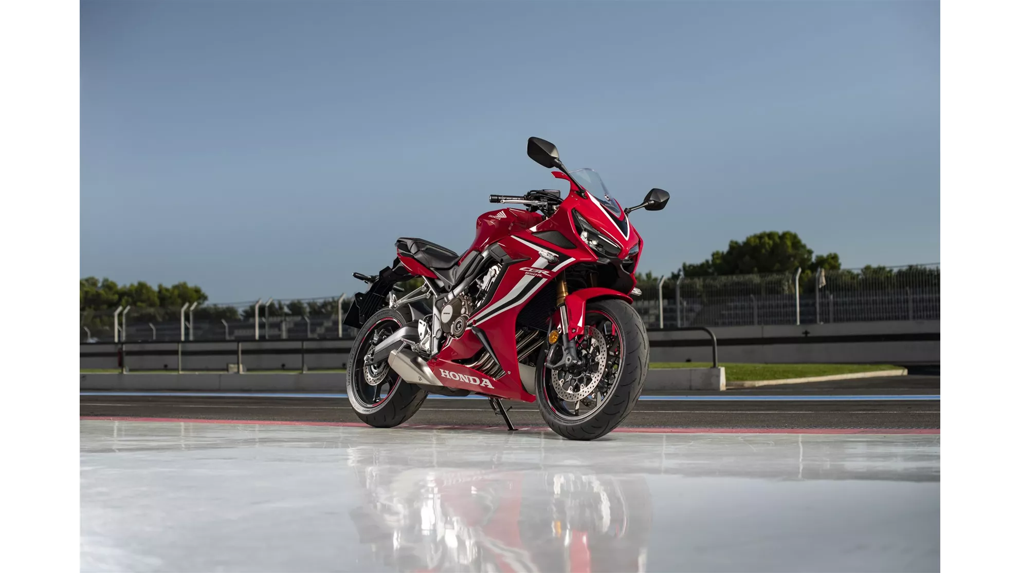 Honda CBR650R - Image 2 Honda CBR650R - Image 2