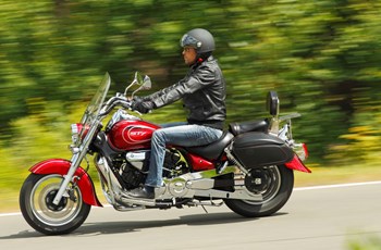 Hyosung ST 700 i 2019 - Bild 4