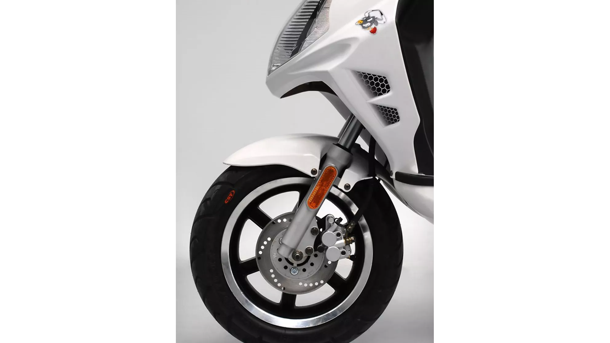 Tauris Fuego 50 2T - Image 5 Tauris Fuego 50 2T - Image 5