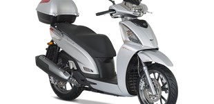 Kymco New People S 125i ABS 2019 vs Kymco People GT 300i 2019