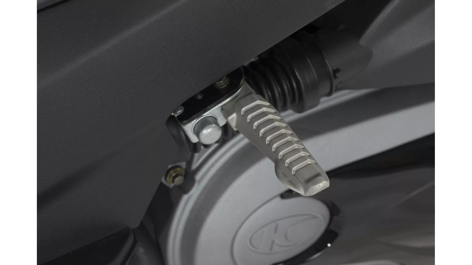 Kymco Xciting 400i ABS - Image 7 Kymco Xciting 400i ABS - Image 7