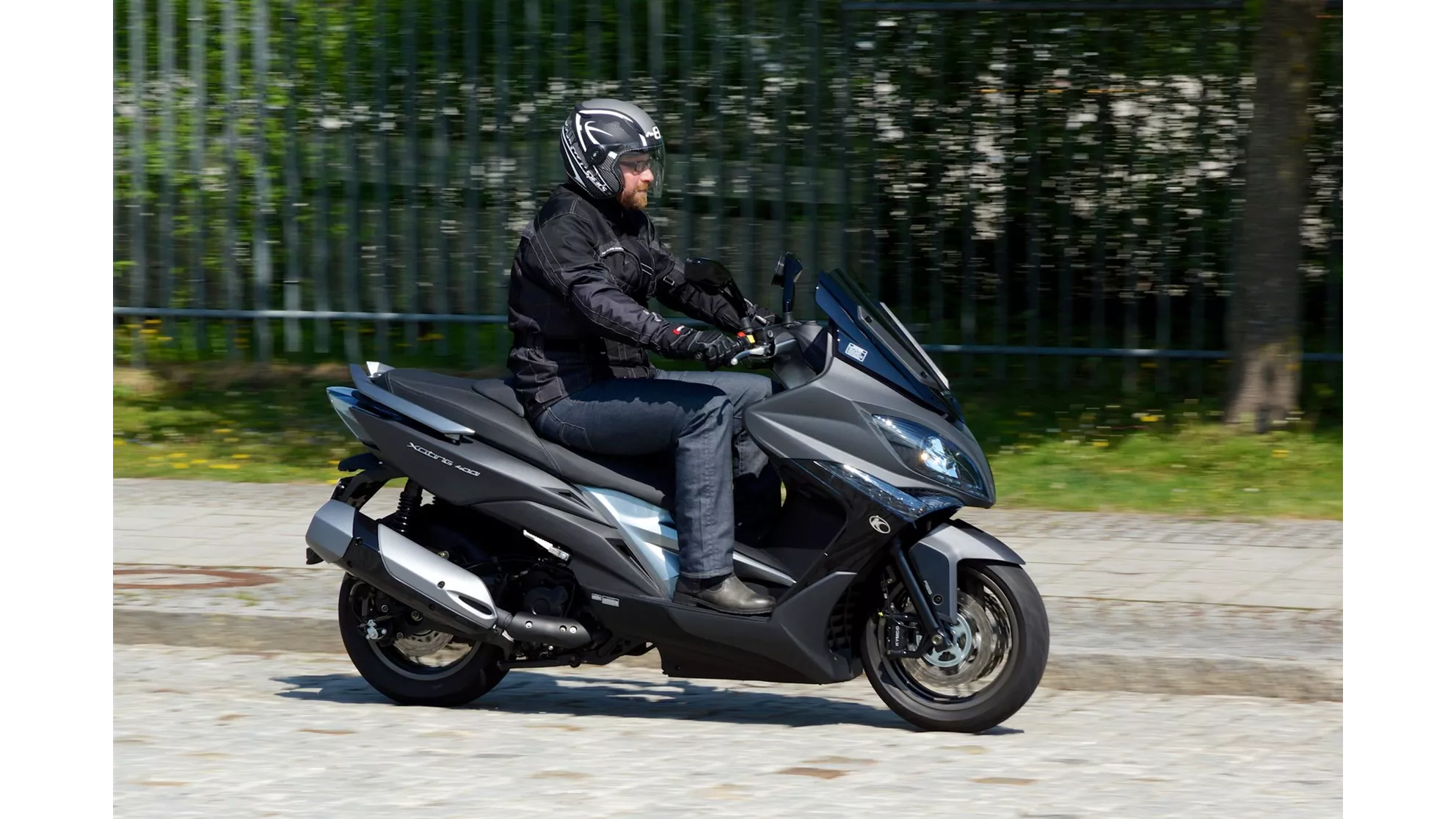 Kymco Xciting 400i ABS - Image 9 Kymco Xciting 400i ABS - Image 9