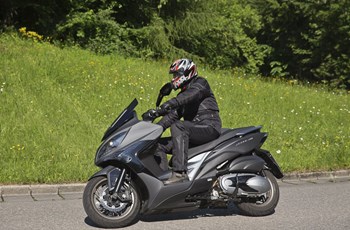 Kymco Xciting 400i ABS 2019 - Bild 27 Kymco Xciting 400i ABS 2019 - Bild 27