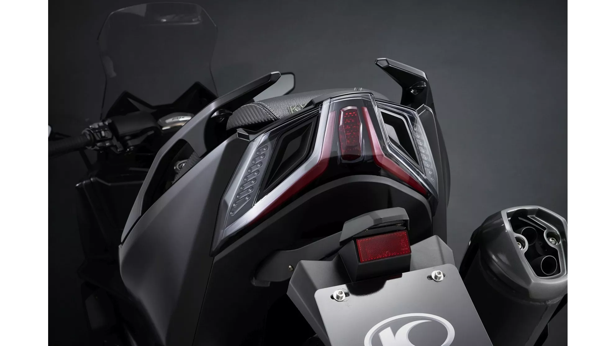 Kymco AK 550i ABS - Image 3 Kymco AK 550i ABS - Image 3