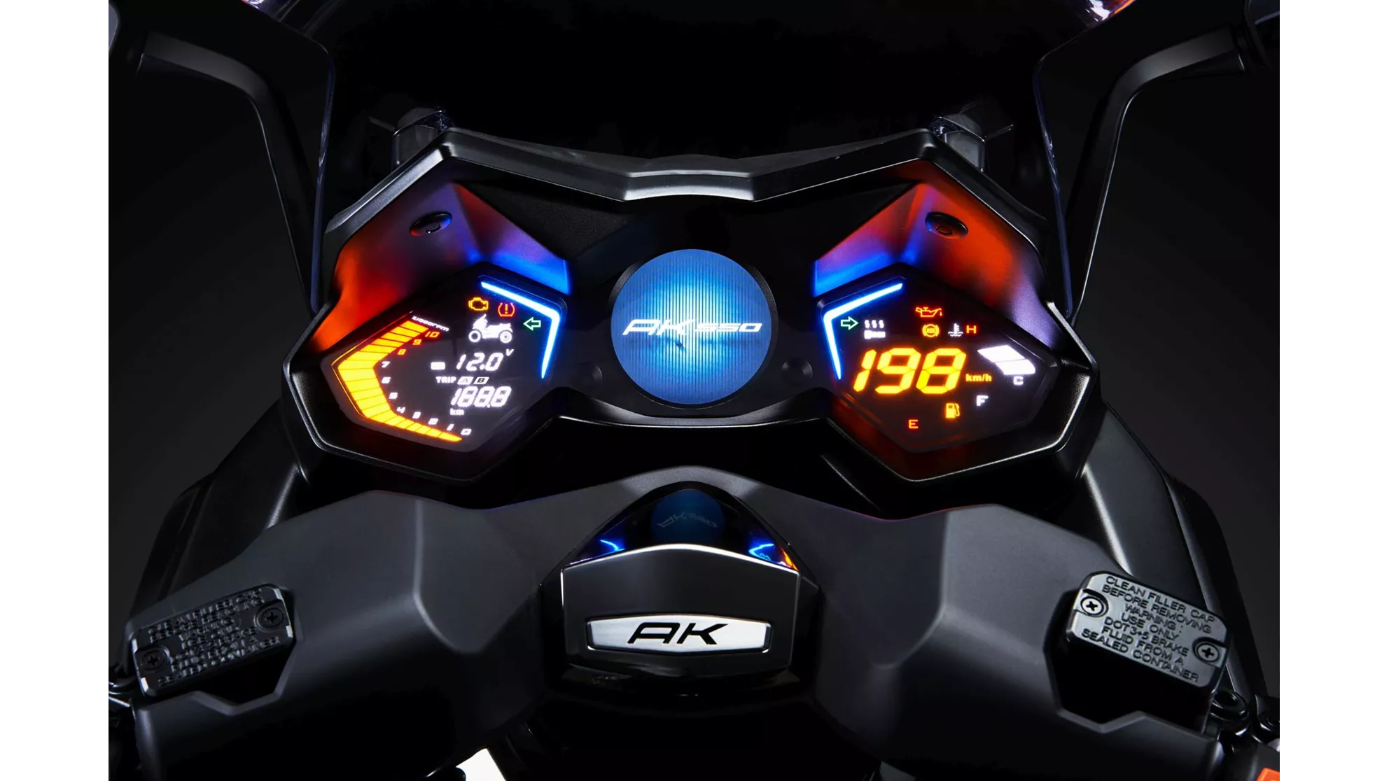 Kymco AK 550i ABS - Image 17 Kymco AK 550i ABS - Image 17