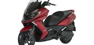 Kymco New Downtown 350i ABS 2019 vs Kymco AK 550i ABS 2017