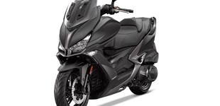 Kymco Xciting S 400i ABS 2019 vs Piaggio Beverly 500 Cruiser 2011 Kymco Xciting S 400i ABS 2019 vs Piaggio Beverly 500 Cruiser 2011