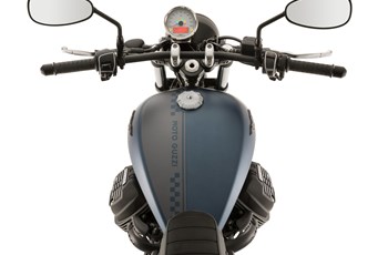 Moto Guzzi V9 Bobber 2019 - Bild 10