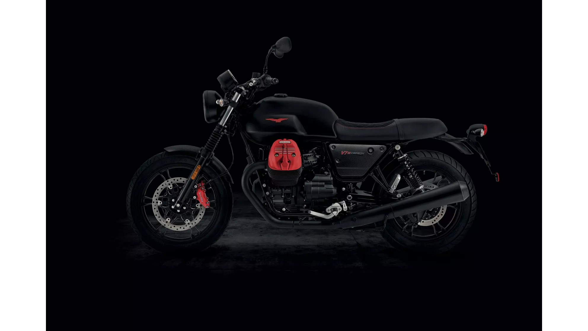 Moto Guzzi V7 III Carbon - Image 4 Moto Guzzi V7 III Carbon - Image 4