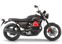 Moto Guzzi V7 III Carbon