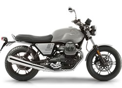 Moto Guzzi V7 III Milano