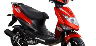 Motowell Magnet City 4T 2019 vs Motowell Crogen City 50 Ltd 2017