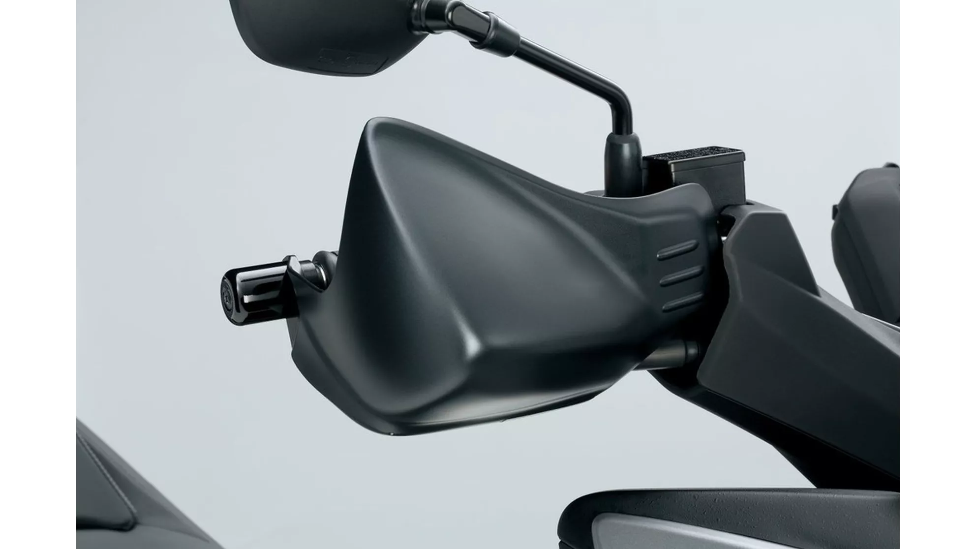 Suzuki Burgman 400 - Image 18 Suzuki Burgman 400 - Image 18