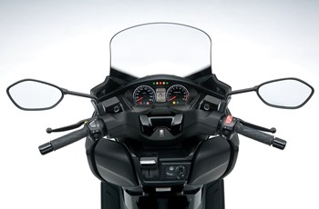 Suzuki Burgman 400 2019 - Bild 32 Suzuki Burgman 400 2019 - Bild 32