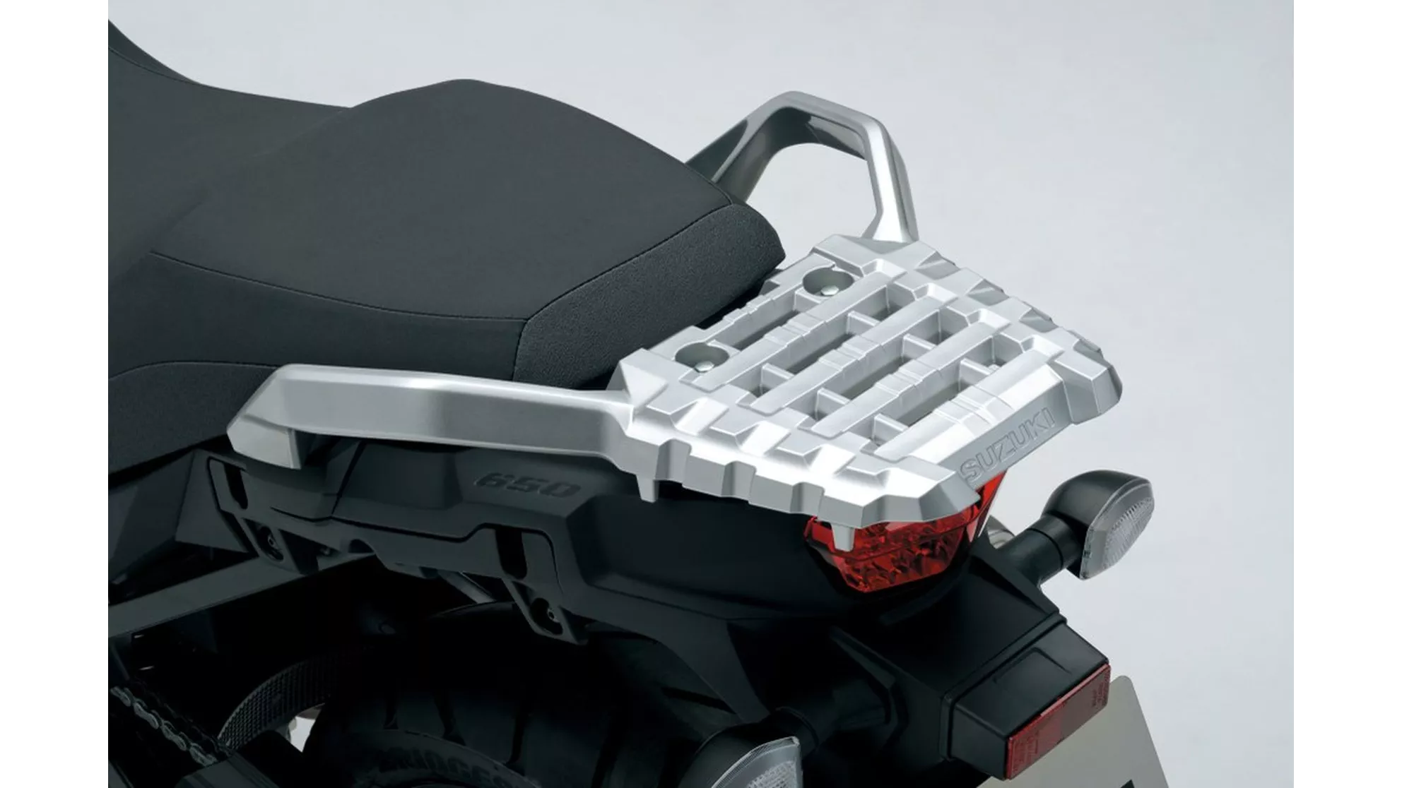 Suzuki V-Strom 650 XT - Image 12 Suzuki V-Strom 650 XT - Image 12