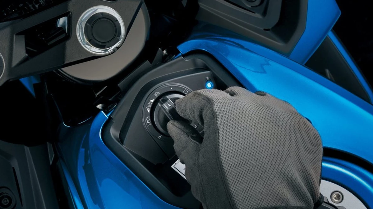 Suzuki GSX-R125 Bild 15: Suzuki GSX-R125