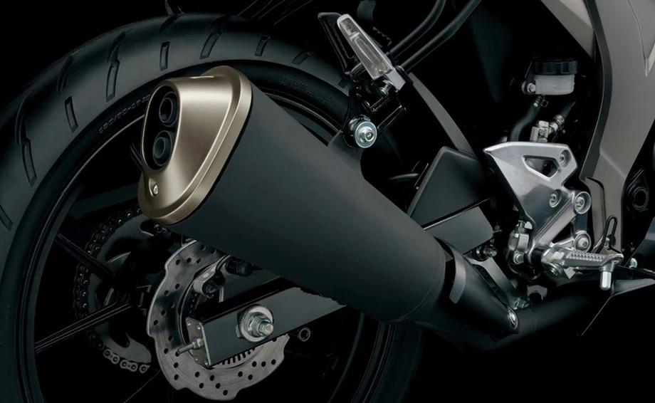 Suzuki GSX-S125 Bild 11: Suzuki GSX-S125