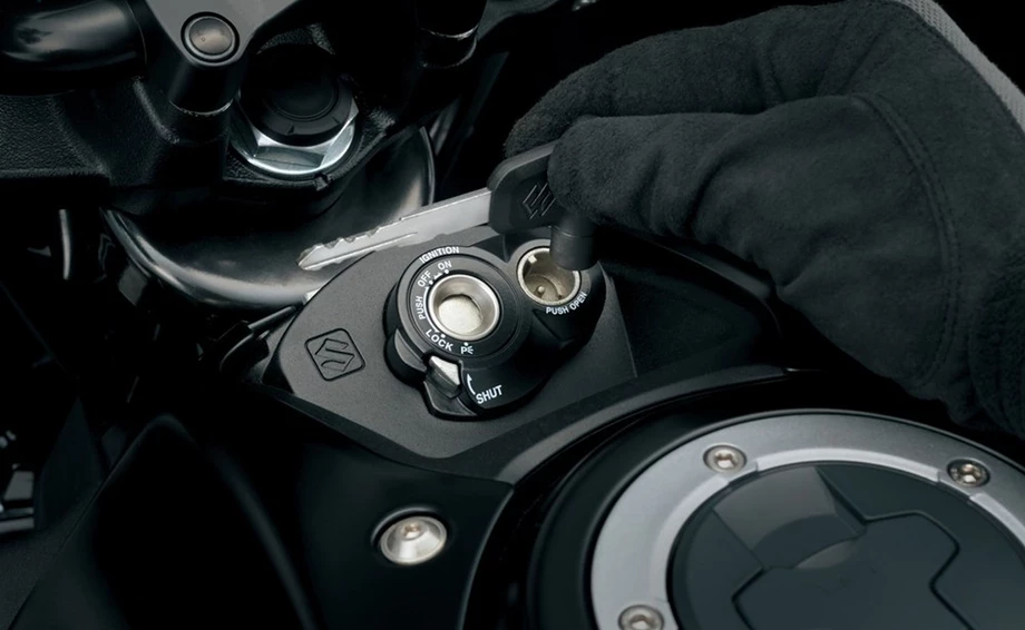 Suzuki GSX-S125 Bild 12: Suzuki GSX-S125