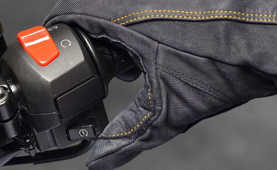 Suzuki GSX-S125 Bild 14: Suzuki GSX-S125