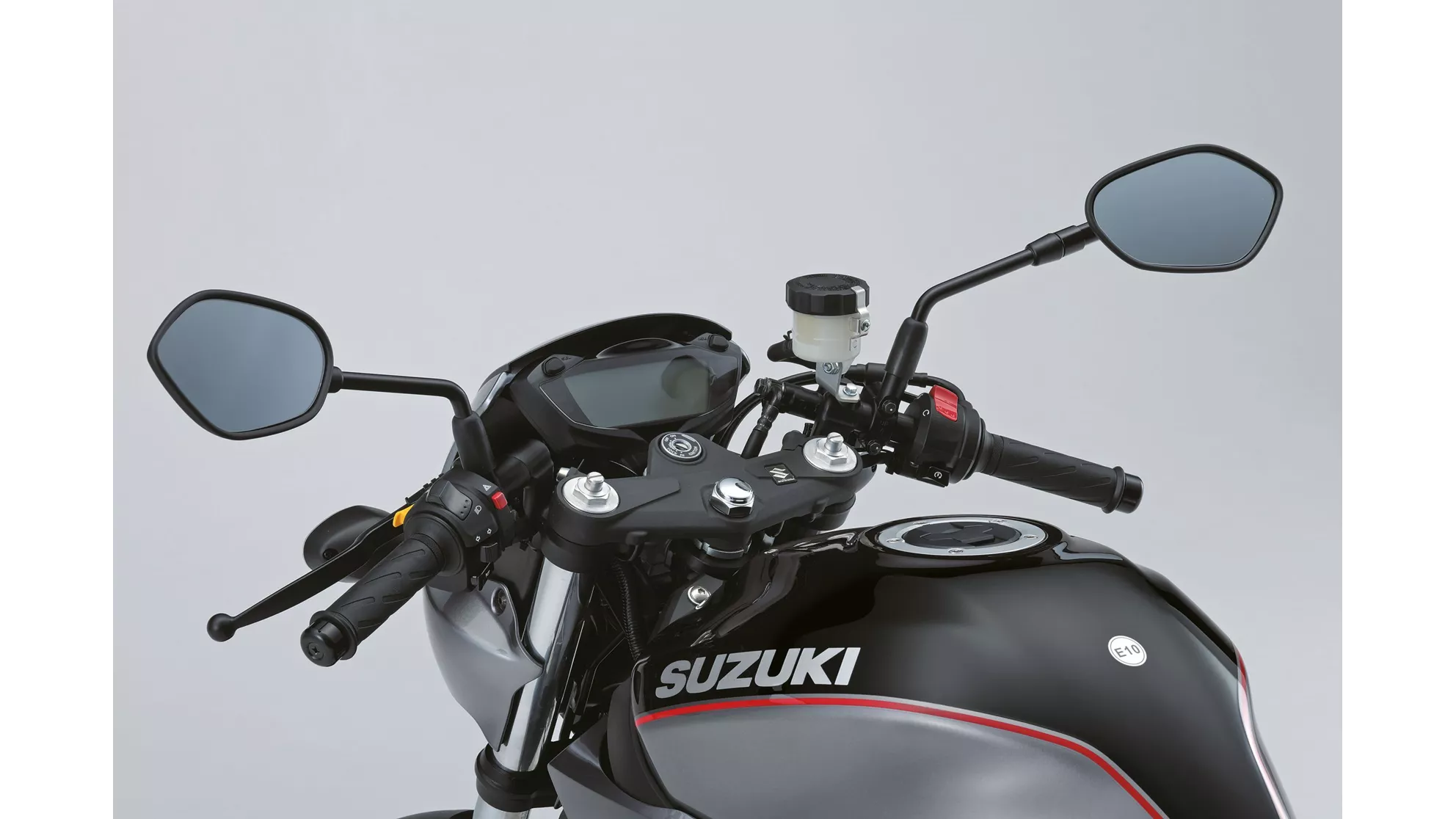 Suzuki SV650X - Image 7 Suzuki SV650X - Image 7