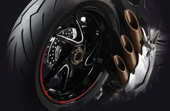 MV Agusta Brutale 800 RR 2019 - Bild 13 MV Agusta Brutale 800 RR 2019 - Bild 13