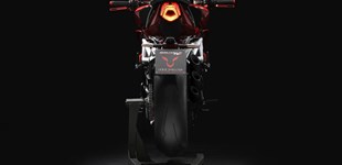 MV Agusta Dragster 800 RR 2017 vs MV Agusta Brutale 800 RR LH44 Dragster 2019