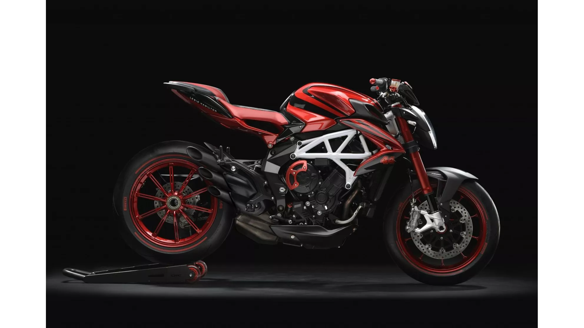 MV Agusta Brutale 800 RR LH44 Dragster - Image 12 MV Agusta Brutale 800 RR LH44 Dragster - Image 12