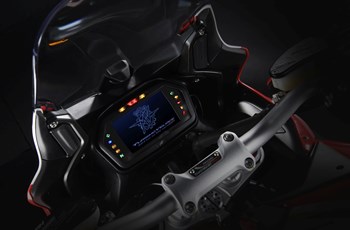 MV Agusta Turismo Veloce 800 RC 2019 - Bild 3