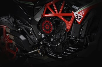 MV Agusta Turismo Veloce 800 RC 2019 - Bild 11