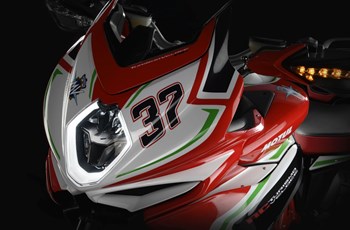 MV Agusta Turismo Veloce 800 RC 2019 - Bild 16